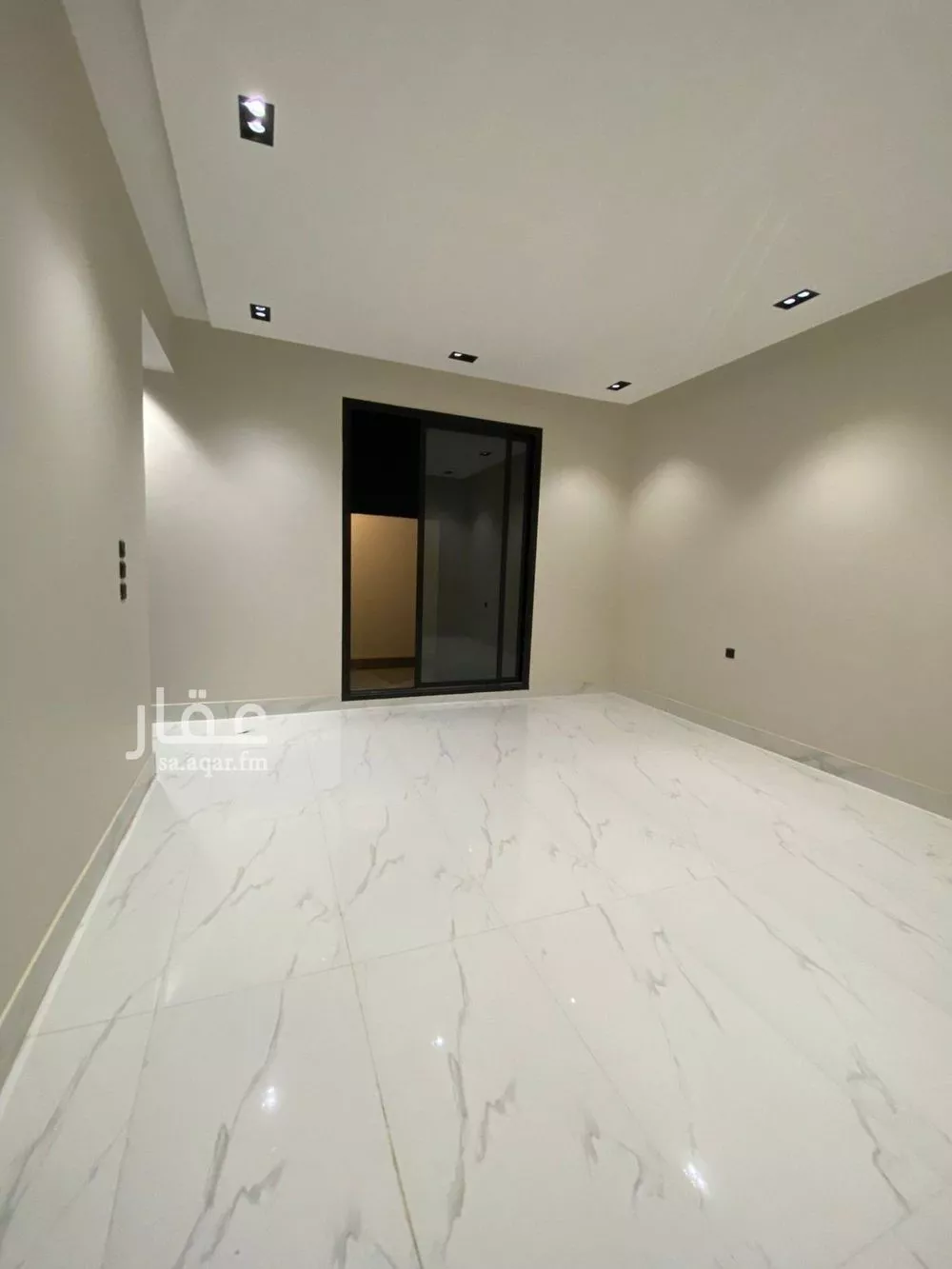 5 bedroom floor in Granada 4