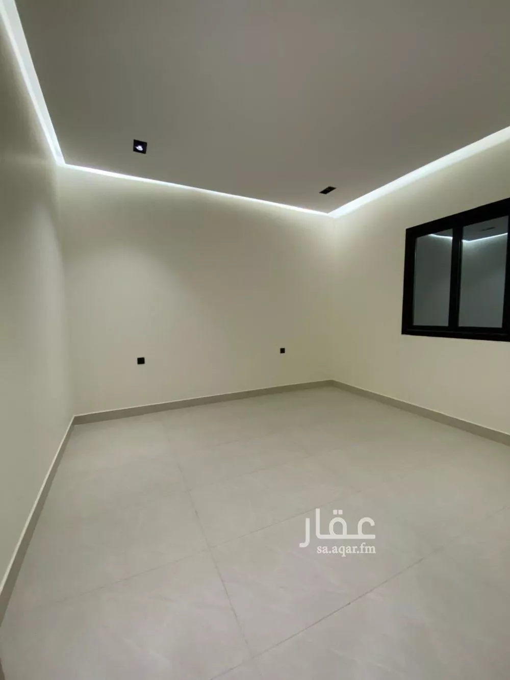 5 bedroom floor in Al Khaleej 9