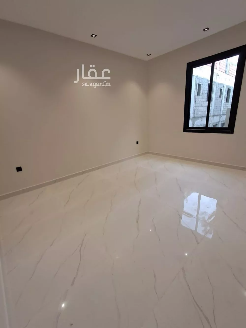 دور 3 غرف في عكاظ 8
