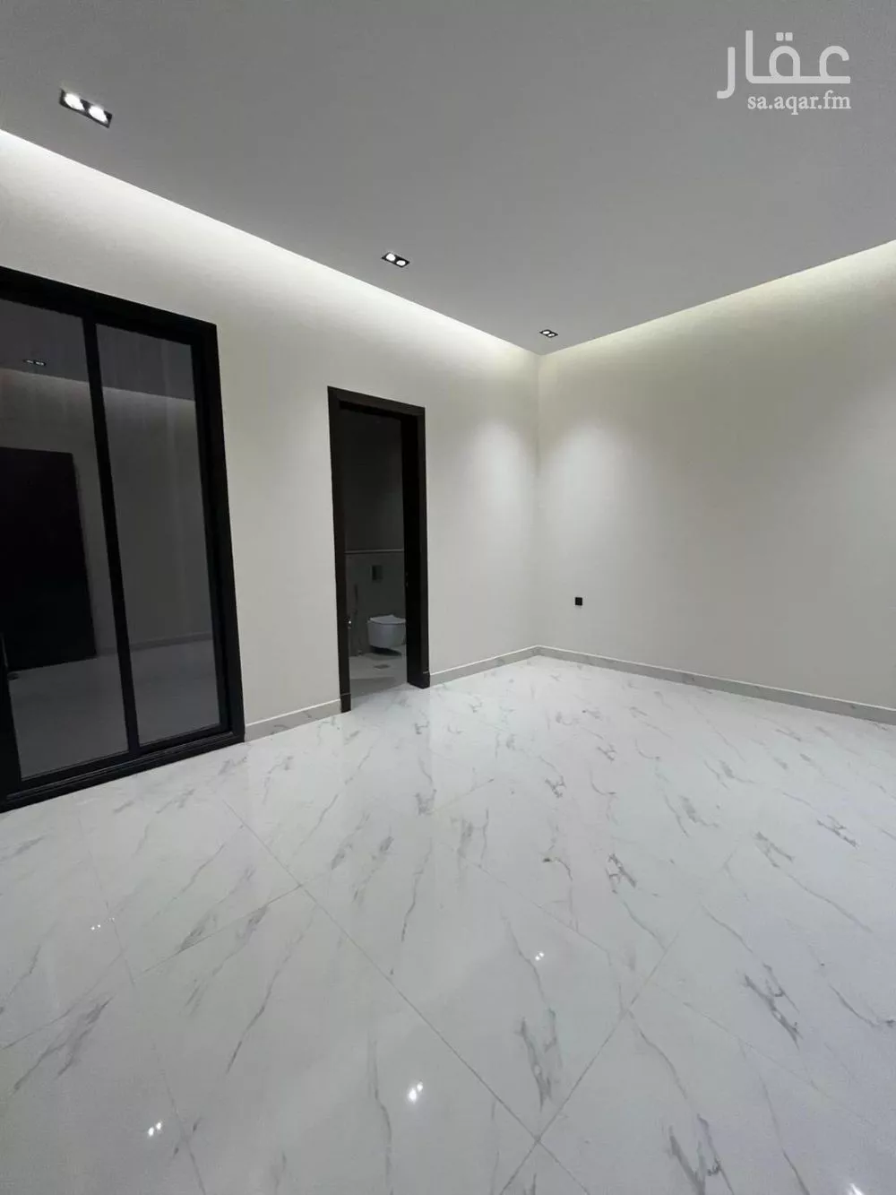 3 bedroom floor in Al Munsiyah 16