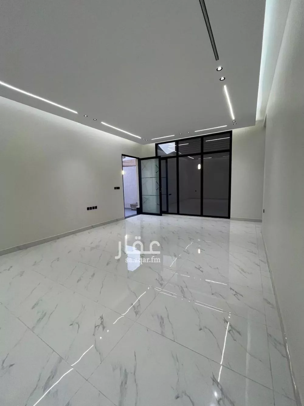3 bedroom floor in Al Munsiyah 6