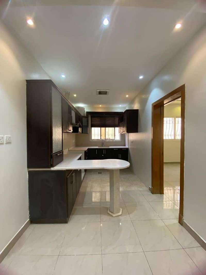 3 bedroom apartment in King Abdullah, Riyadh 8