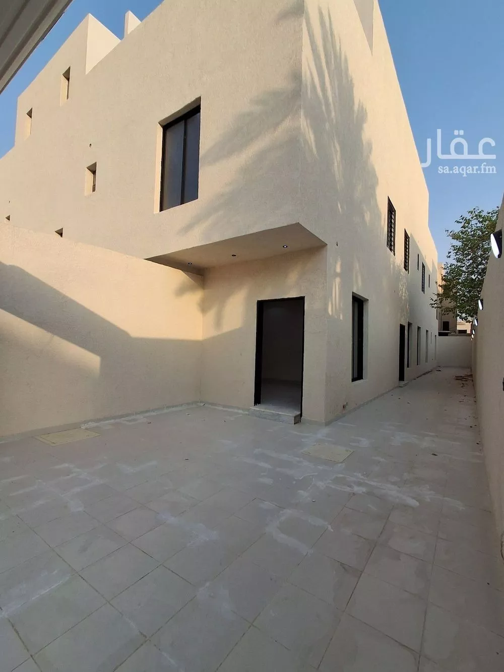 4 bedroom floor in As Suwaidi Al Gharabi 11
