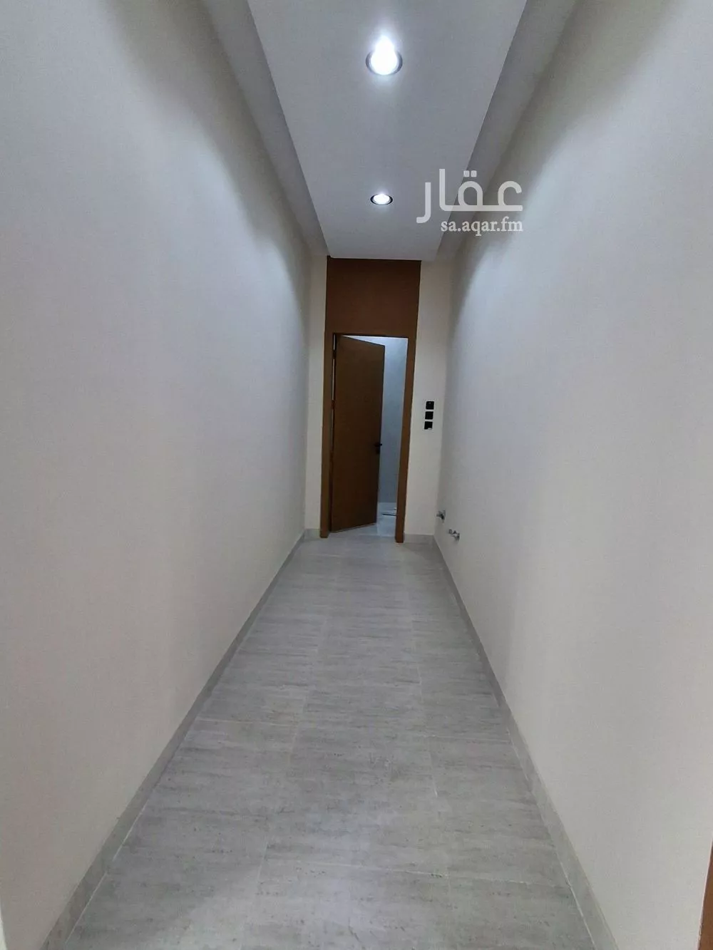 4 bedroom floor in As Suwaidi Al Gharabi 13