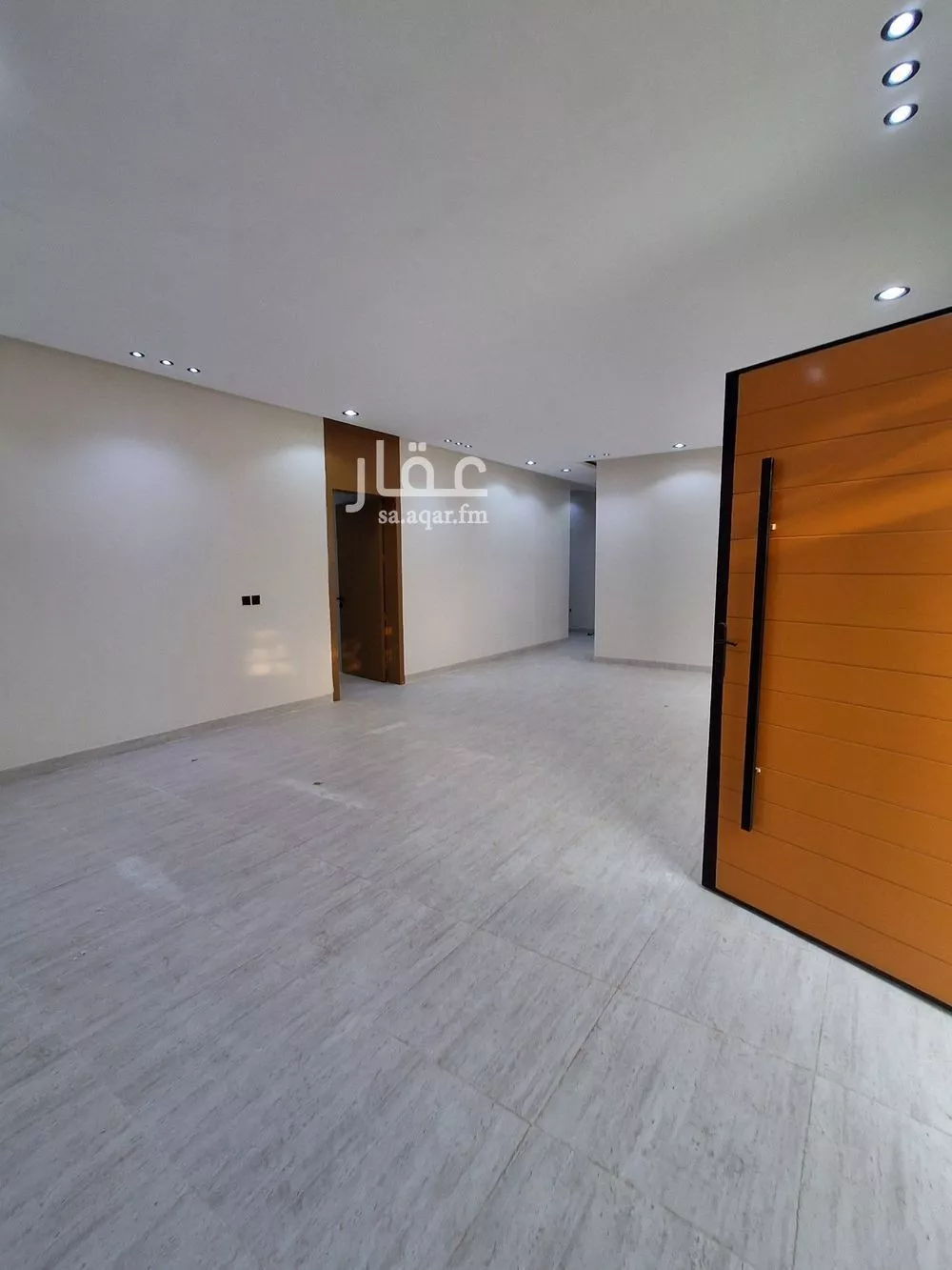 4 bedroom floor in As Suwaidi Al Gharabi 3
