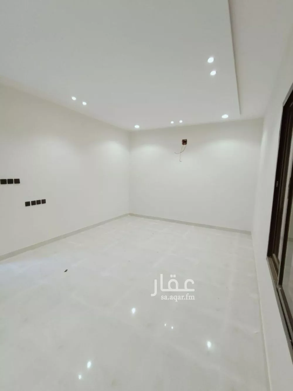 5 bedroom floor in Okaz 14