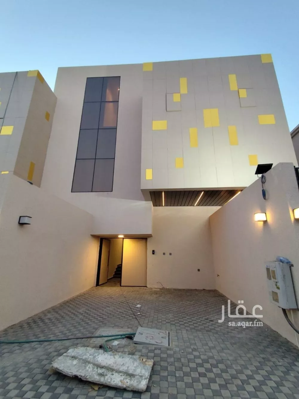 3 bedroom floor in As Suwaidi Al Gharabi 6