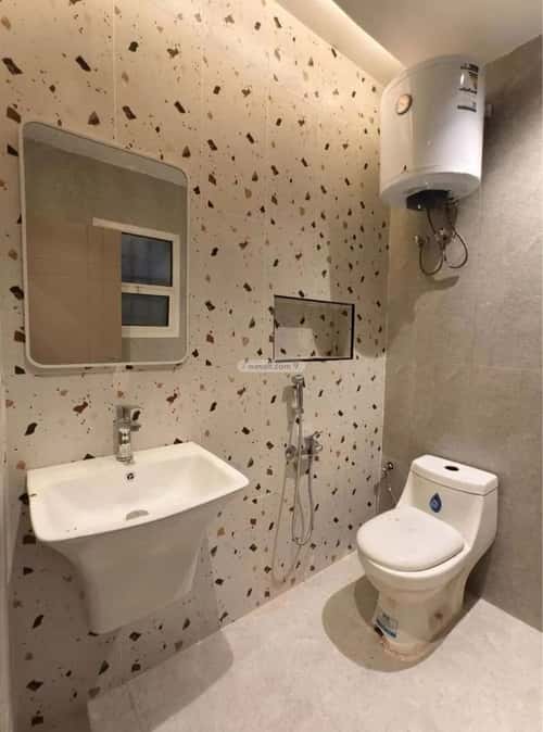 شقة 1 غرف في الملقا 5