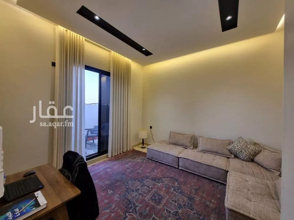 3 bedroom floor in Al Rawdah 15