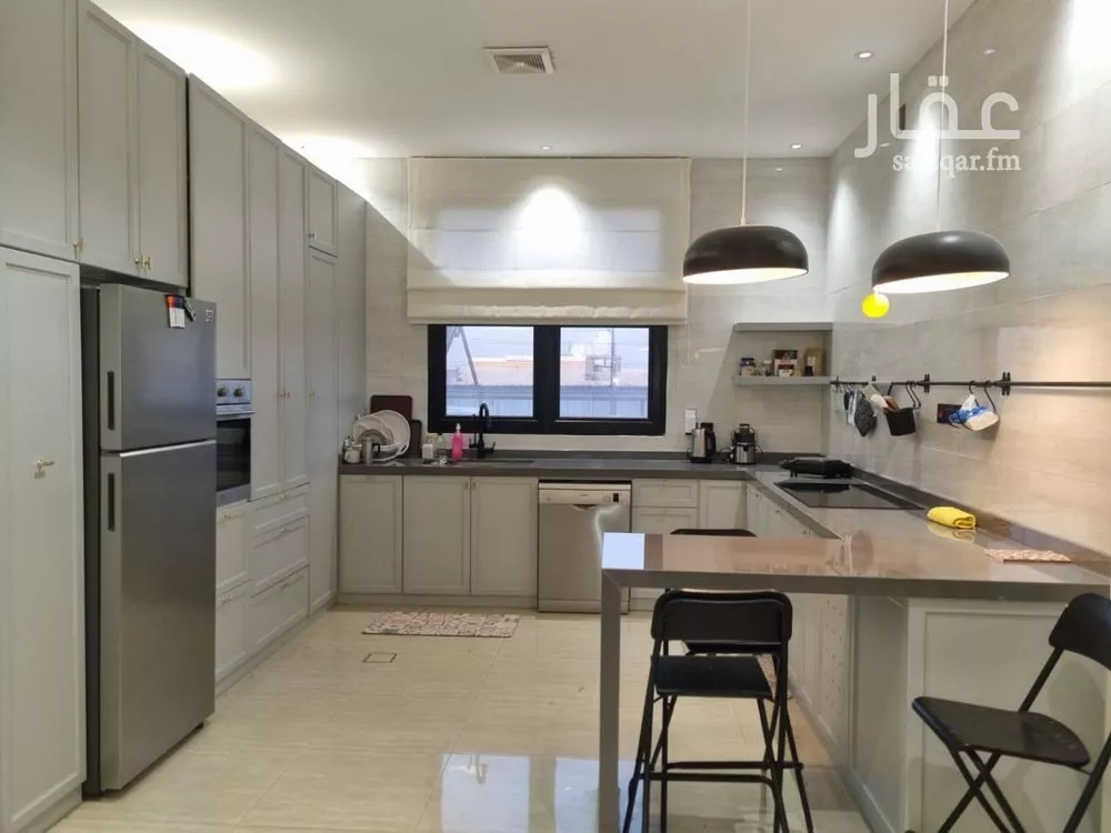 3 bedroom floor in Al Rawdah 4