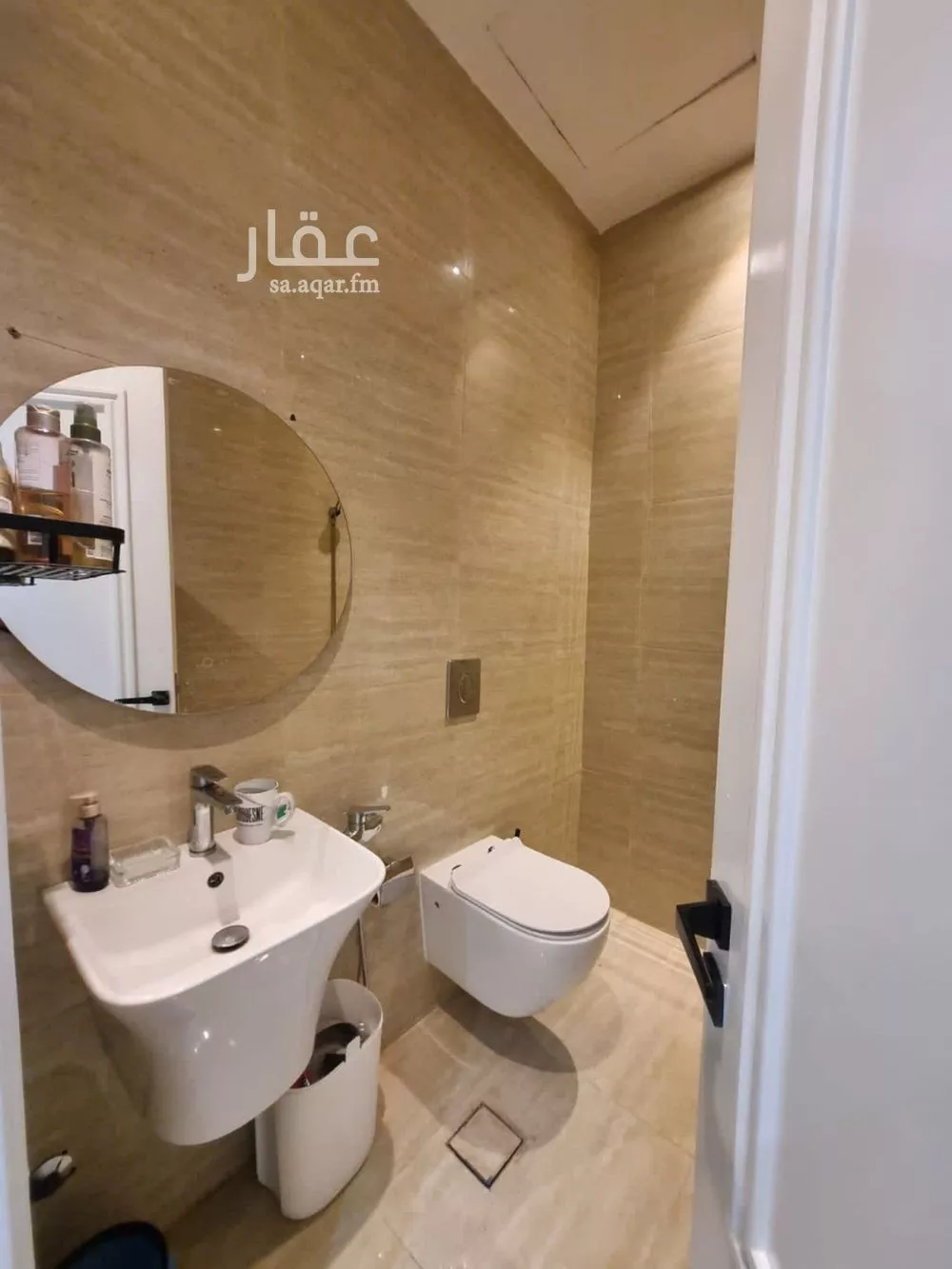 3 bedroom floor in Al Rawdah 5