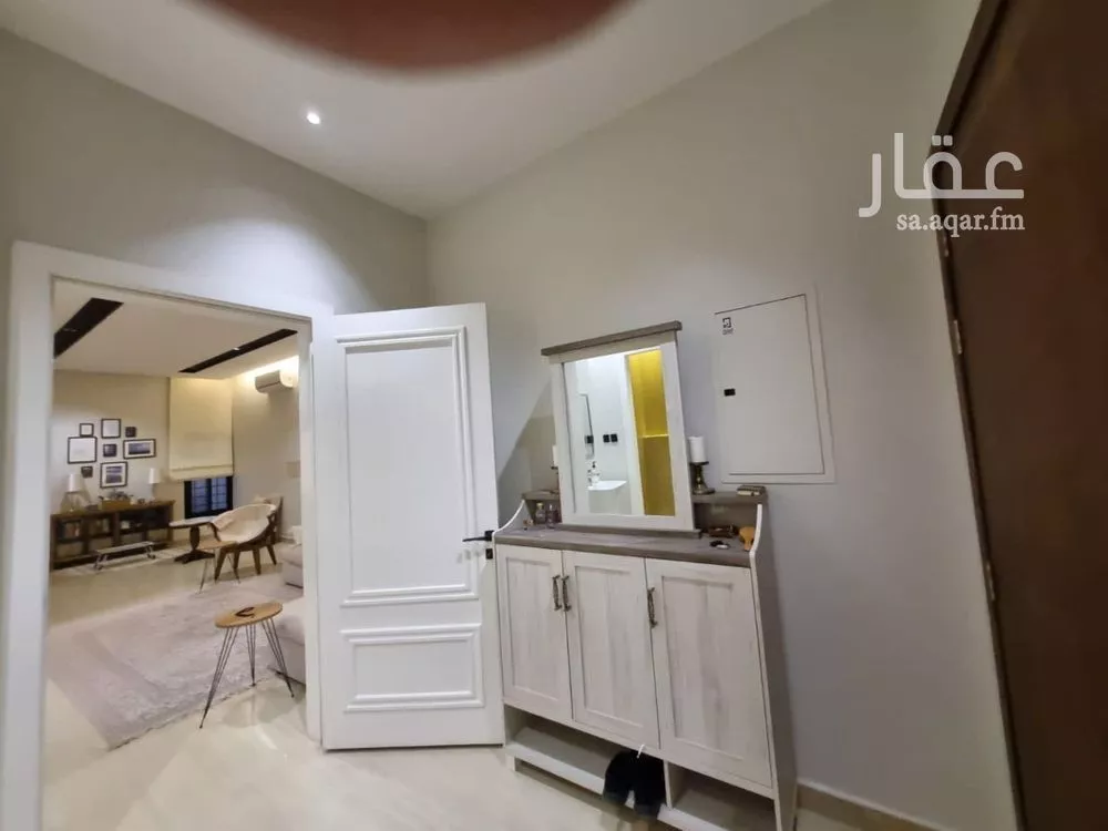 3 bedroom floor in Al Rawdah 9