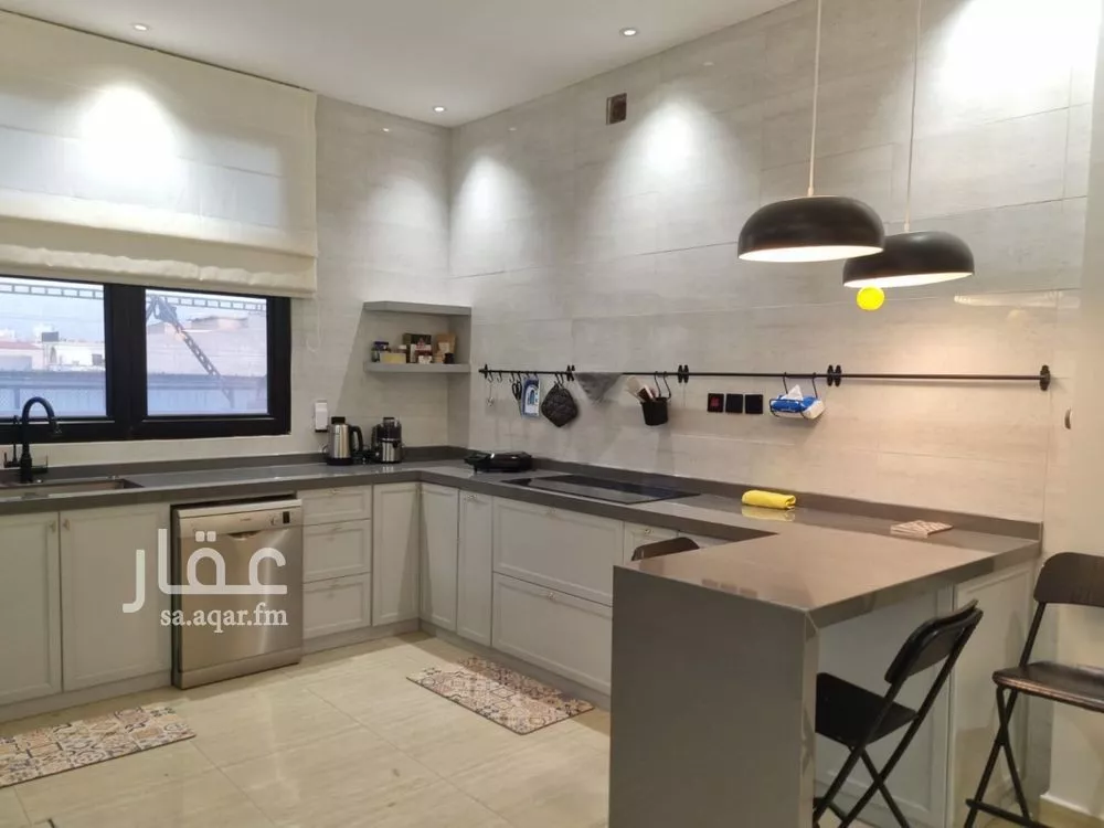 3 bedroom floor in Al Rawdah 10