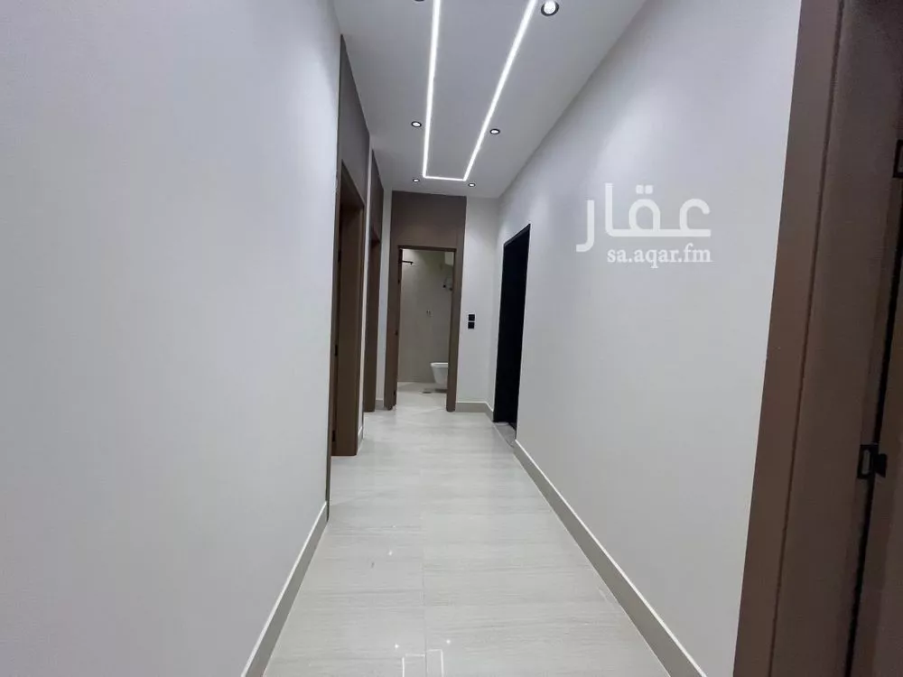 4 bedroom apartment in Al Uraija Al Gharbi, Riyadh 7