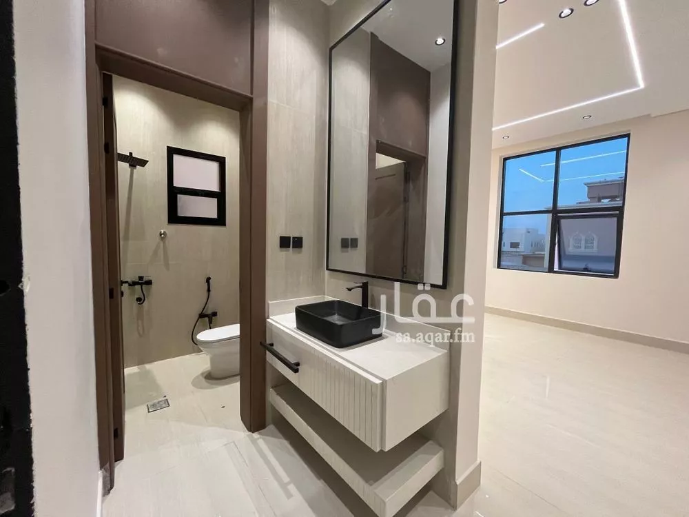 4 bedroom apartment in Al Uraija Al Gharbi, Riyadh 2