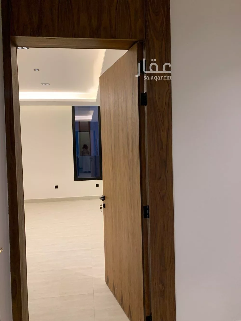 دور 5 غرف في النرجس 16
