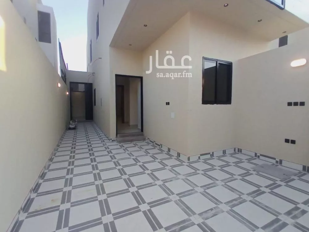 دور 5 غرف في السويدي 8