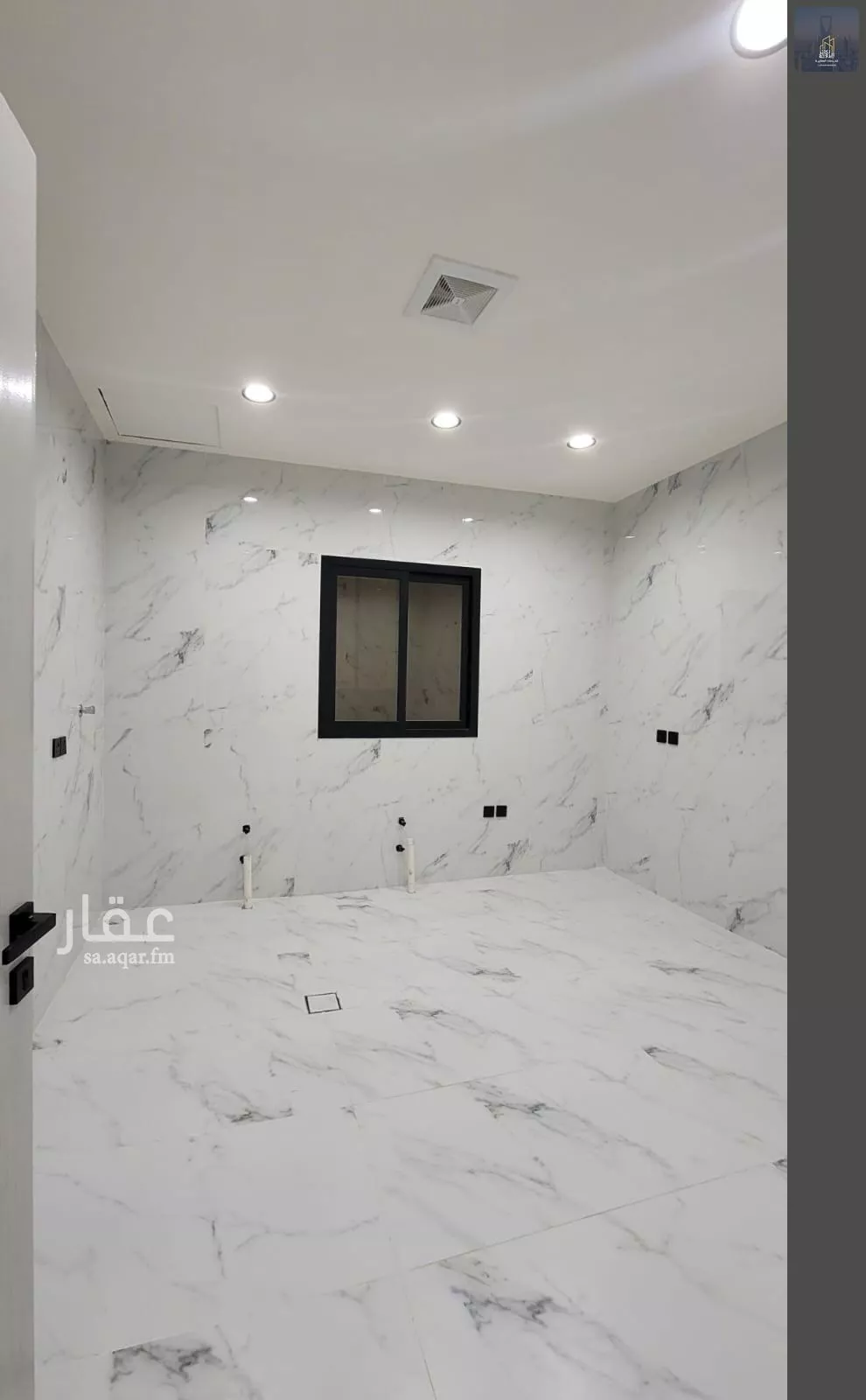 5 bedroom floor in Ash Sharq 9