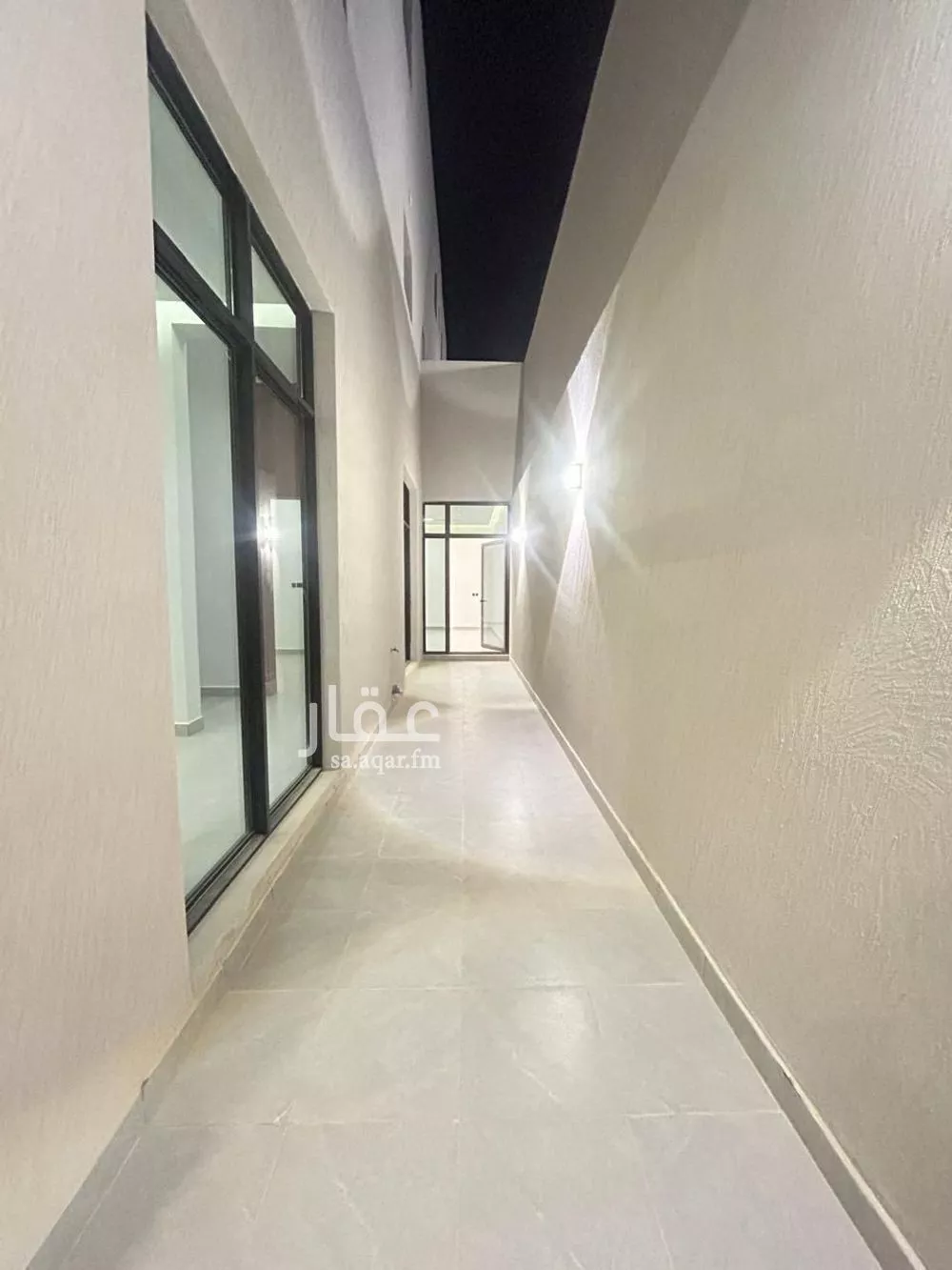 5 bedroom floor in Al Janadriyah 3