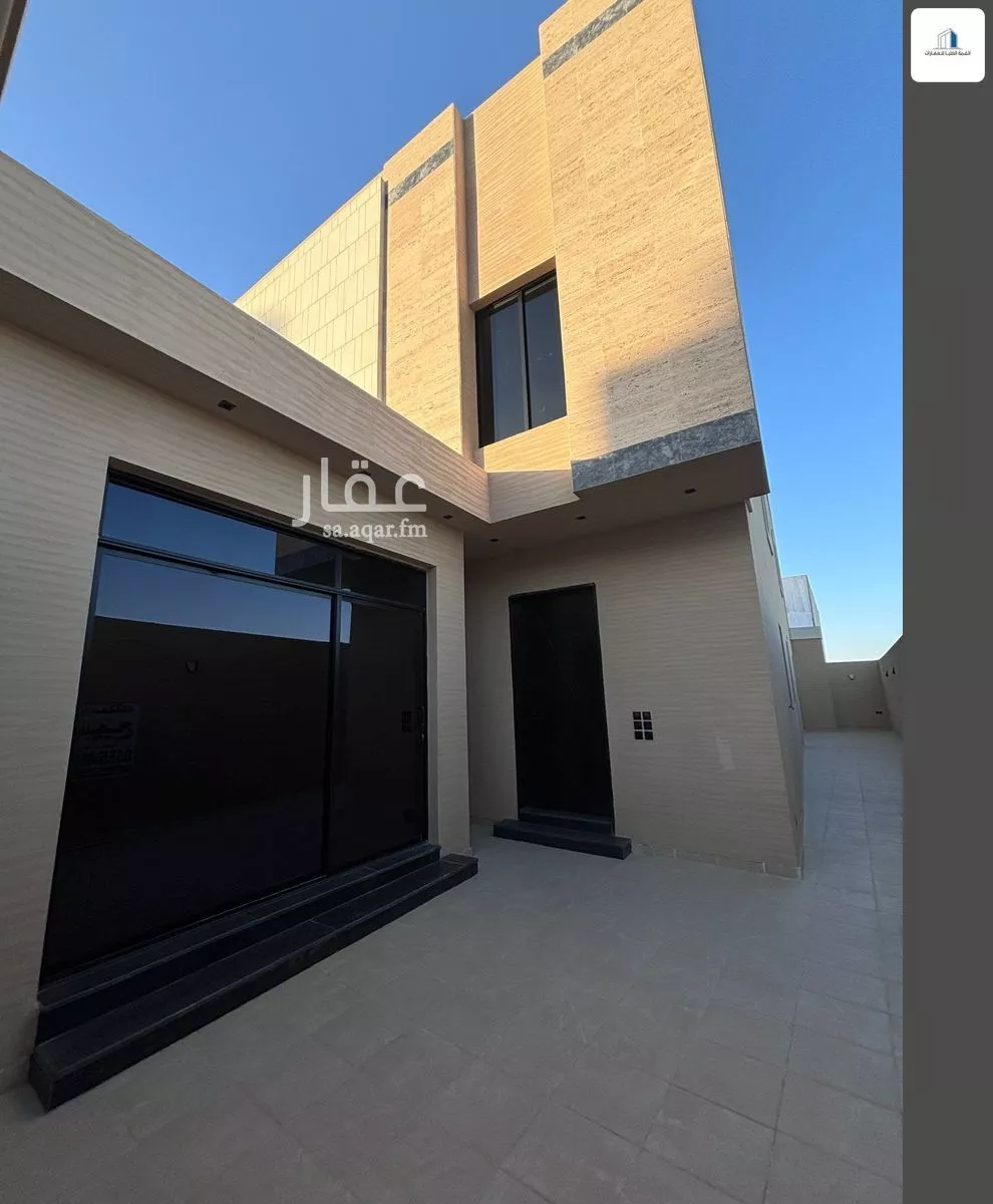 دور 4 غرف في الشرق 6