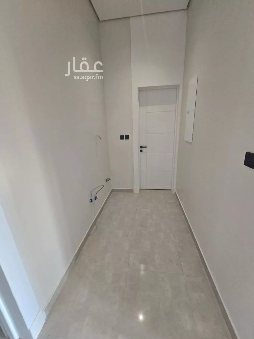 3 bedroom floor in Al Janadriyah 11