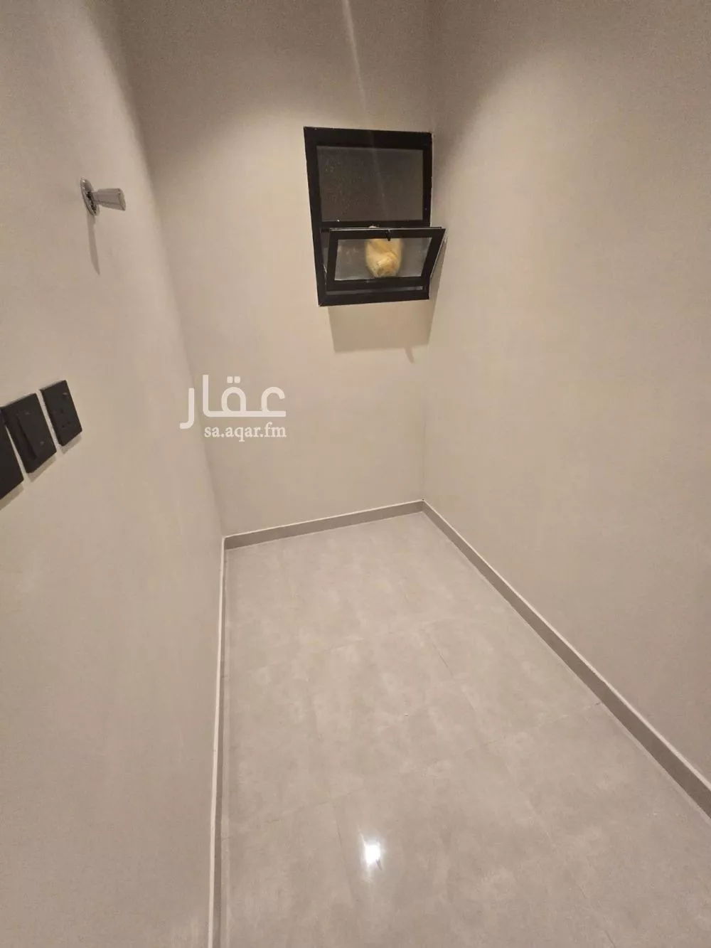3 bedroom floor in Al Janadriyah 7