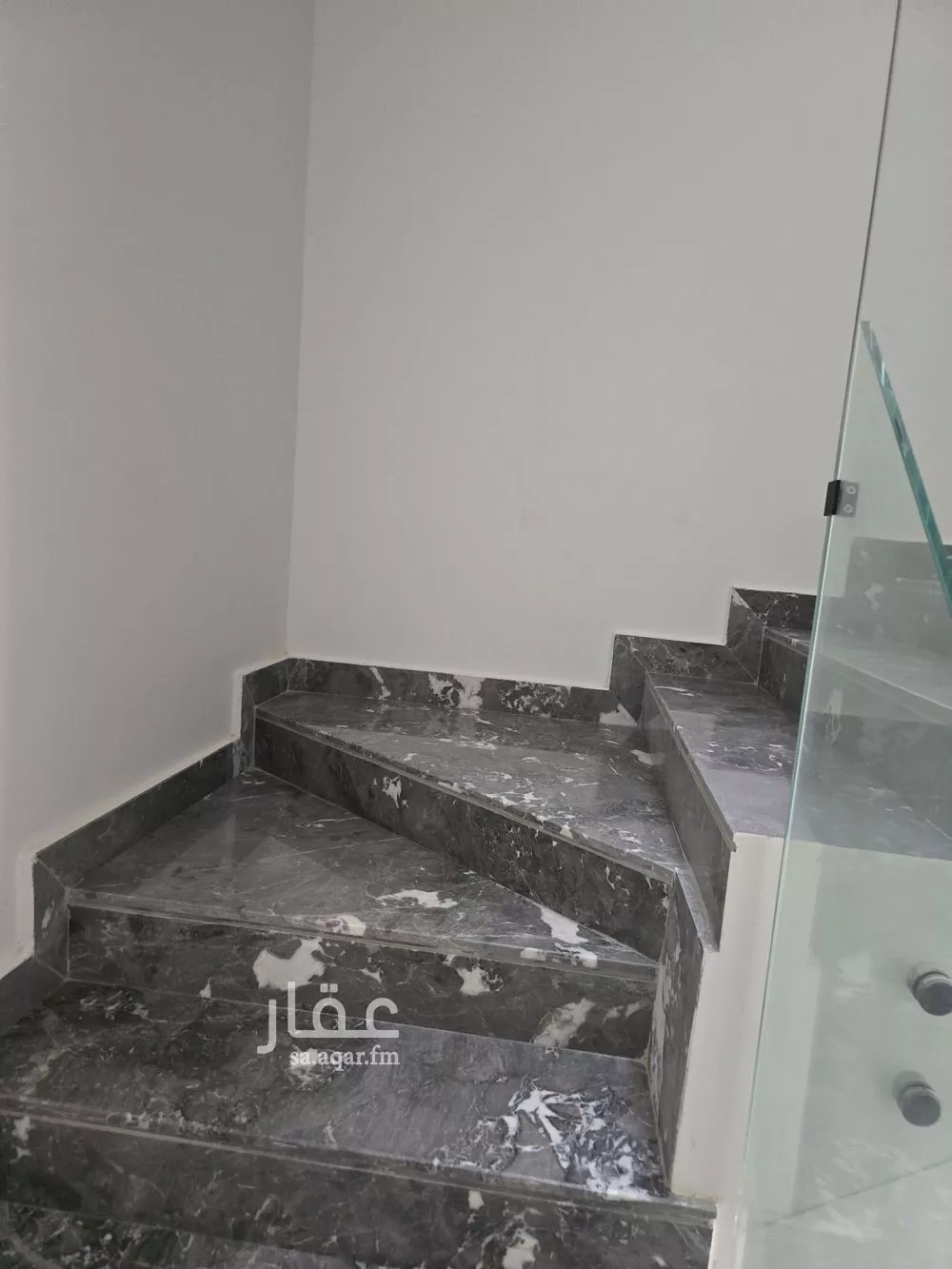 دور 3 غرف في النرجس 7