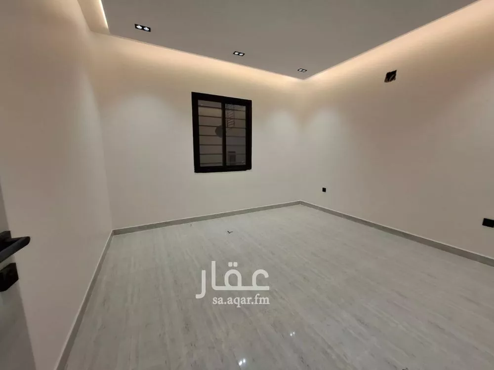 5 bedroom floor in Badr 3