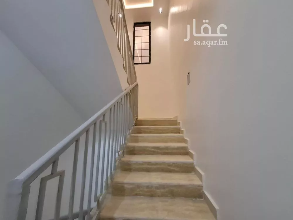 5 bedroom floor in Badr 24