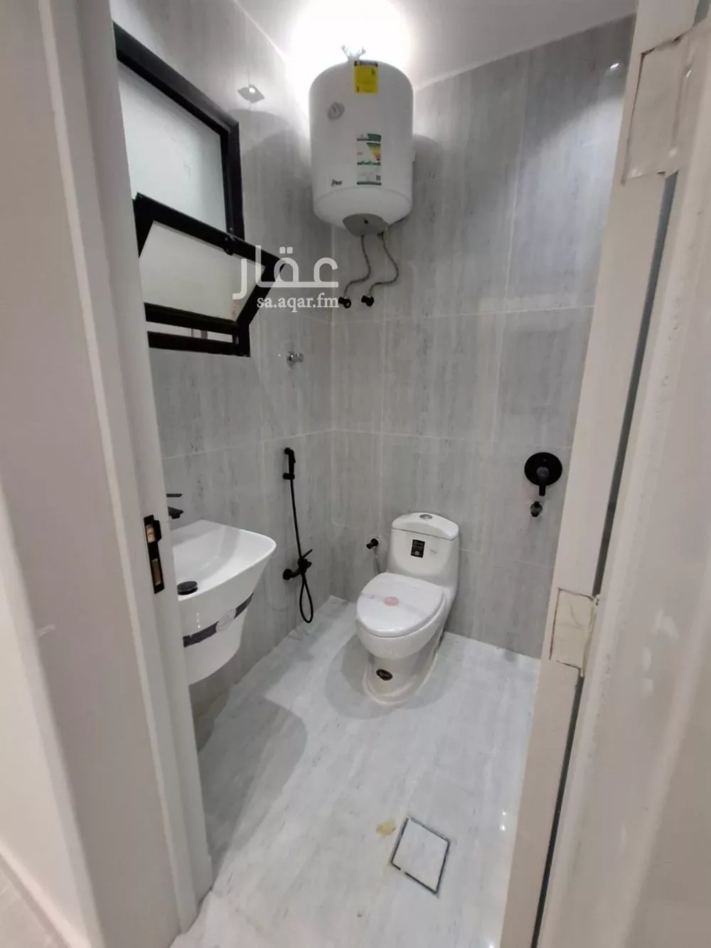 5 bedroom floor in Badr 9