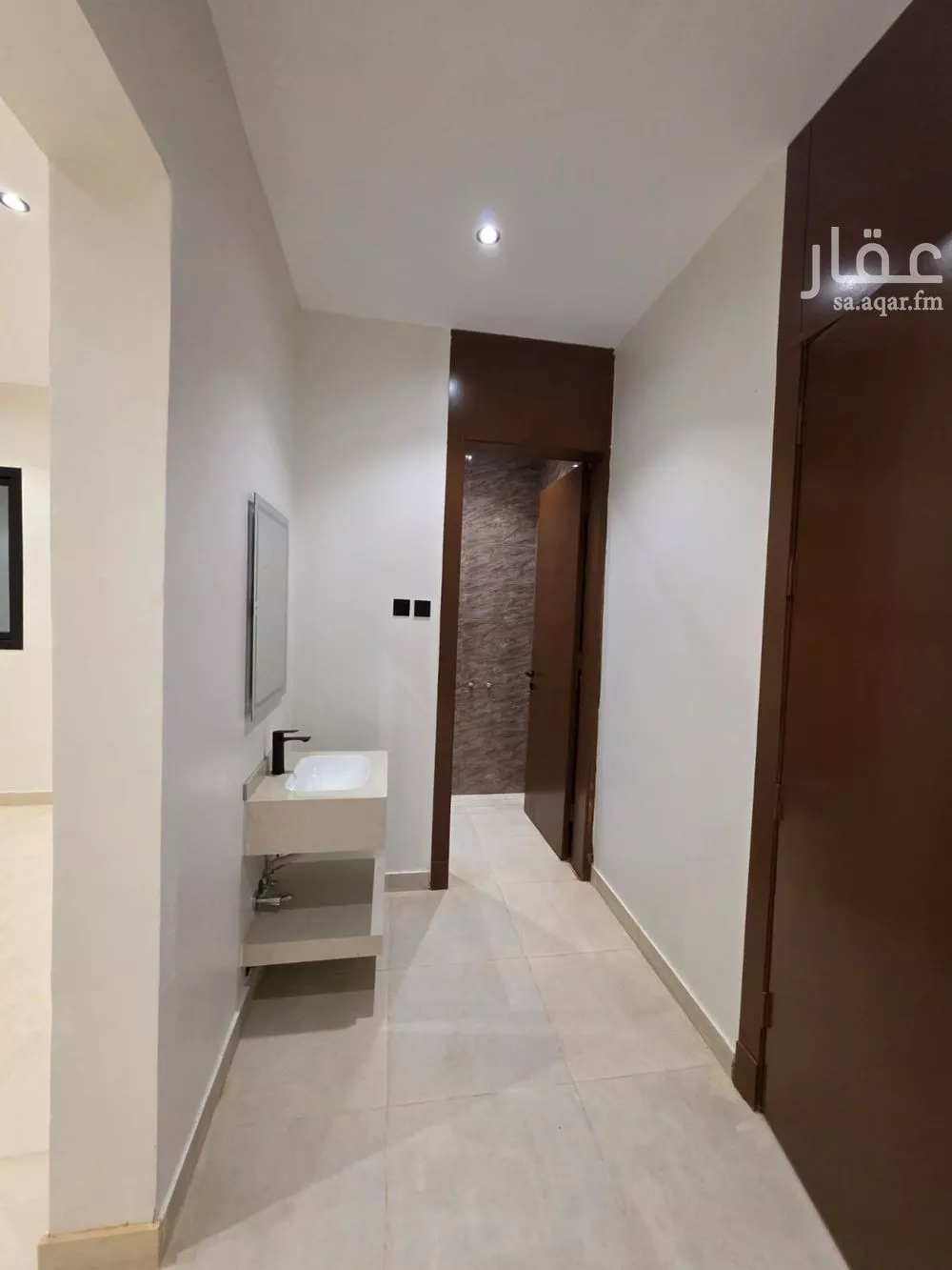 4 bedroom floor in Namar 5