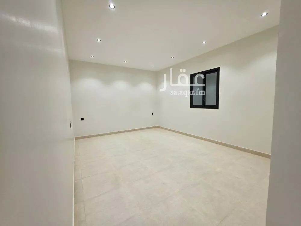 4 bedroom floor in Namar 8
