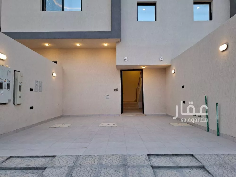 دور 5 غرف في بدر 10