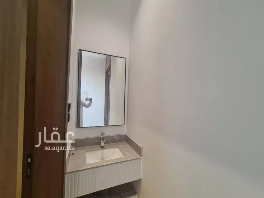 6 bedroom floor in Badr 3