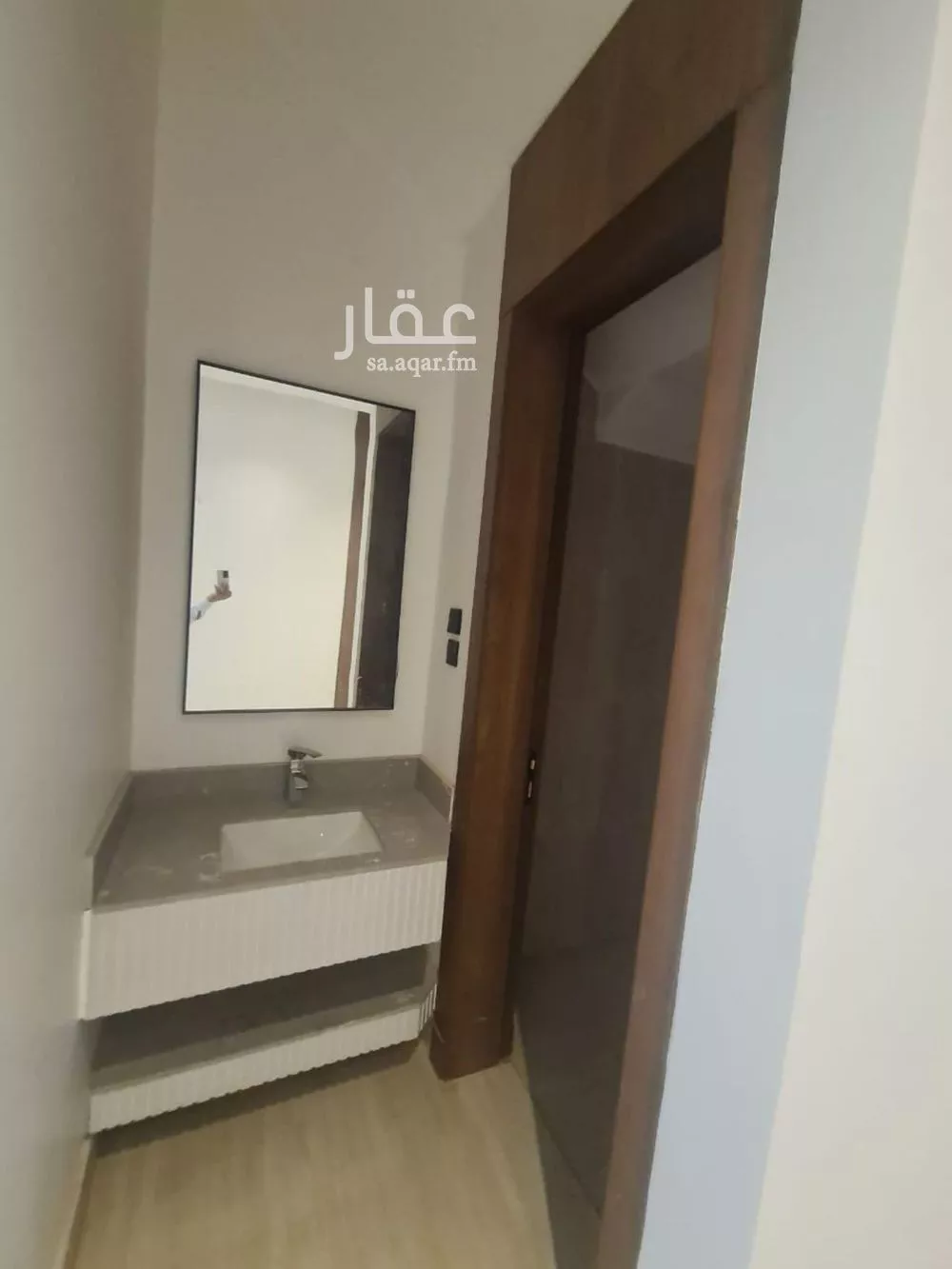 6 bedroom floor in Badr 4