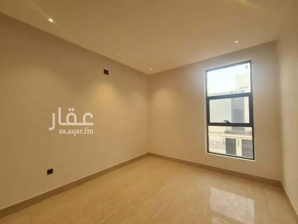 6 bedroom floor in Badr 9