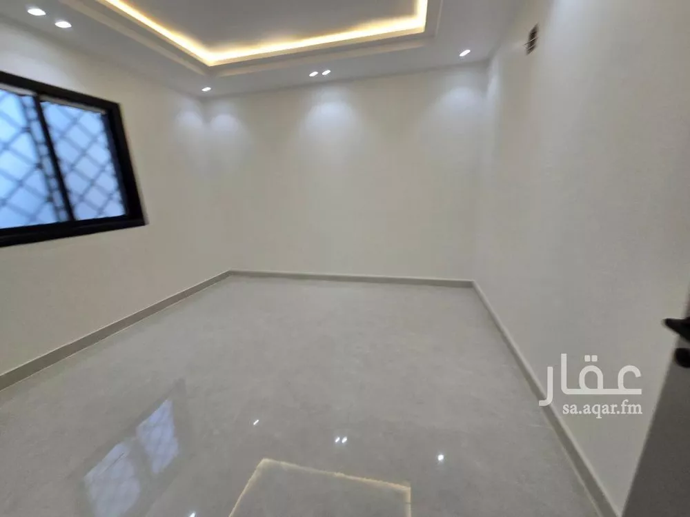 5 bedroom floor in Badr 11