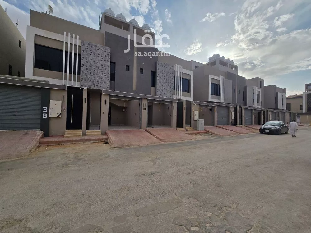 5 bedroom floor in Badr 3