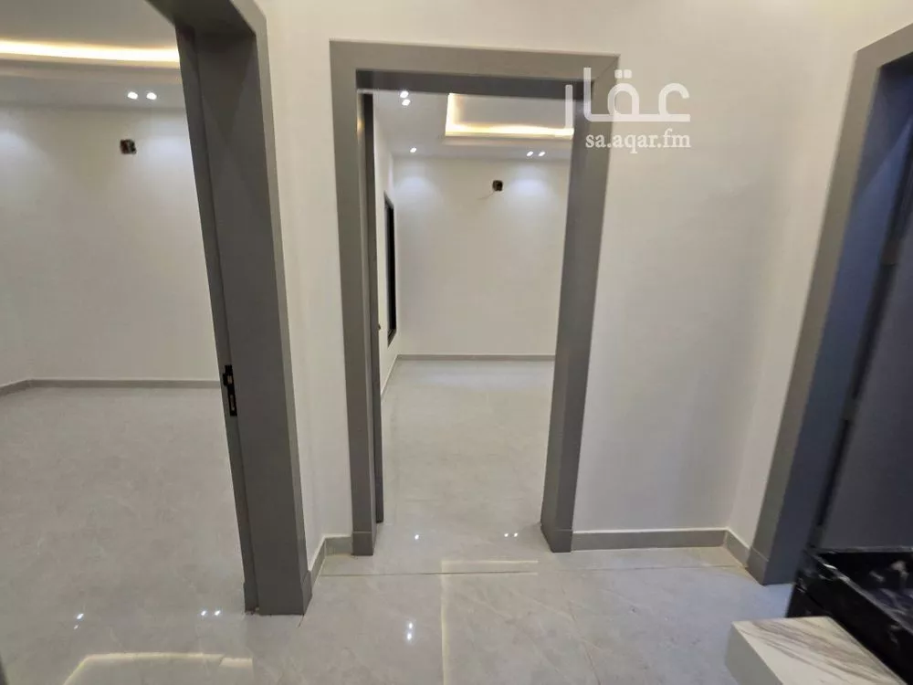5 bedroom floor in Badr 8