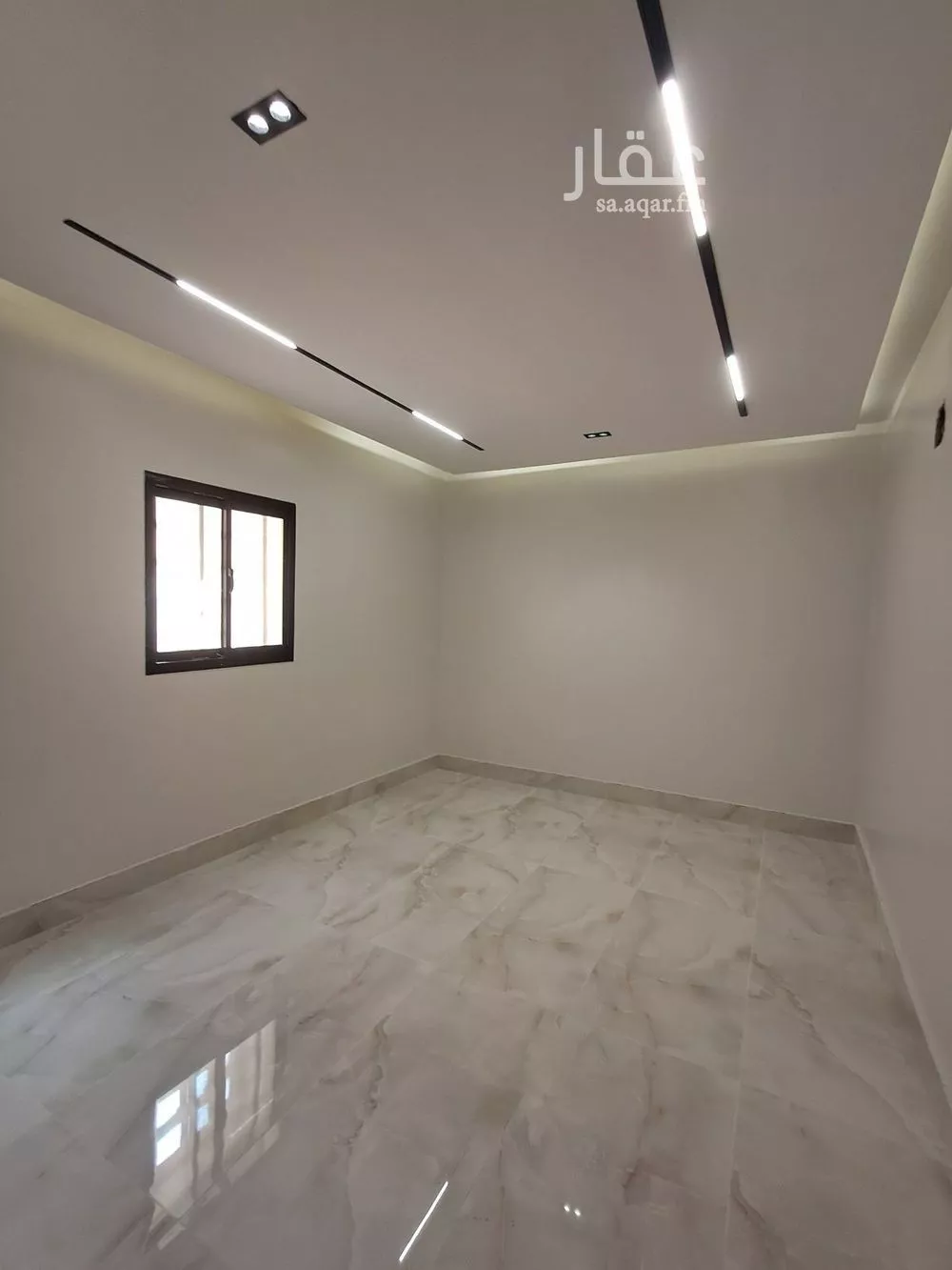 6 bedroom floor in Al Rimal 15