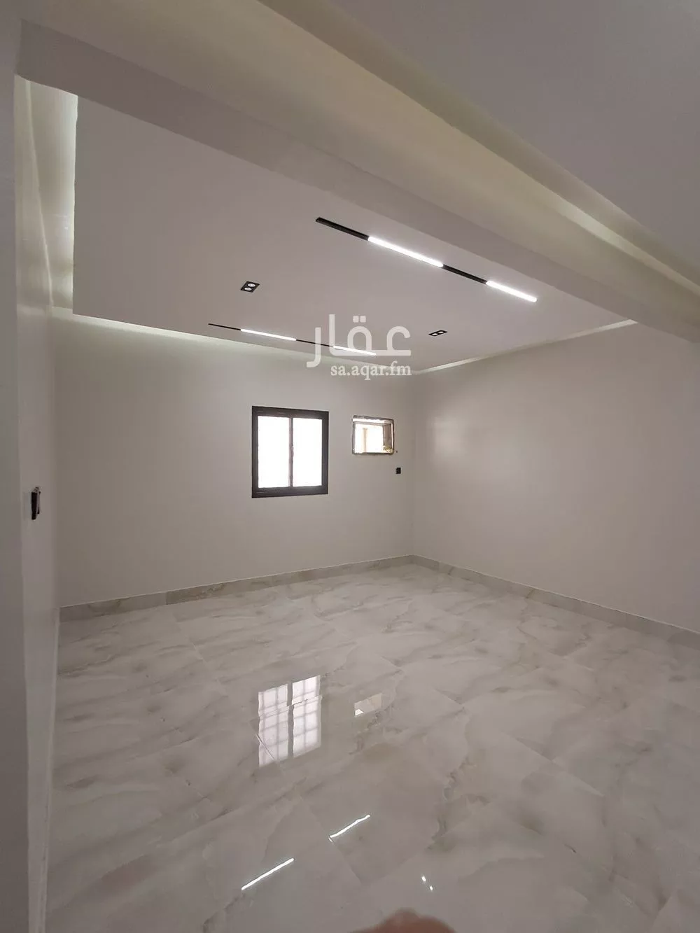 6 bedroom floor in Al Rimal 8