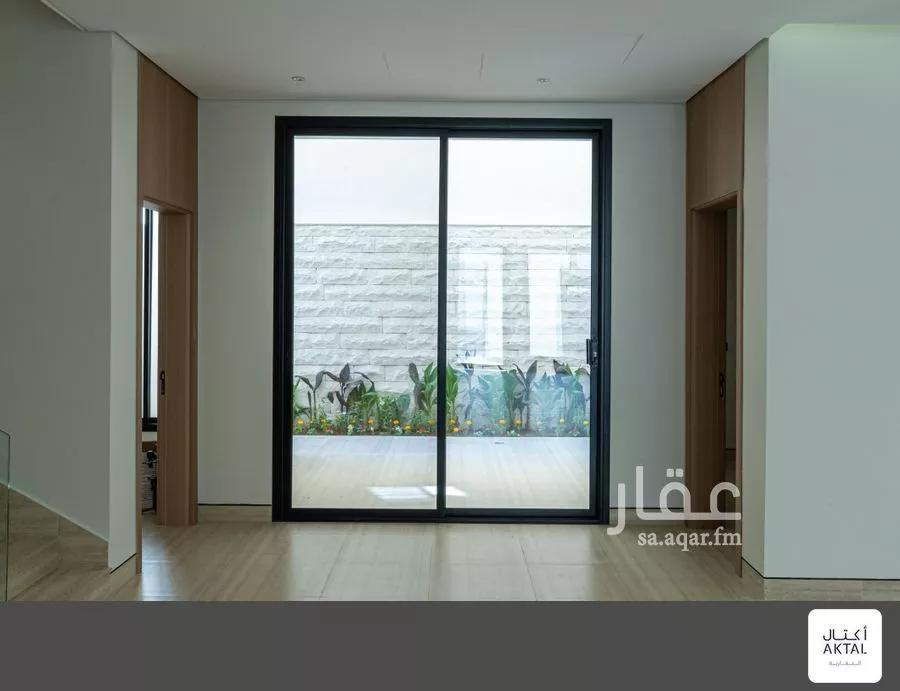 4 bedroom floor in Al Aridh 14