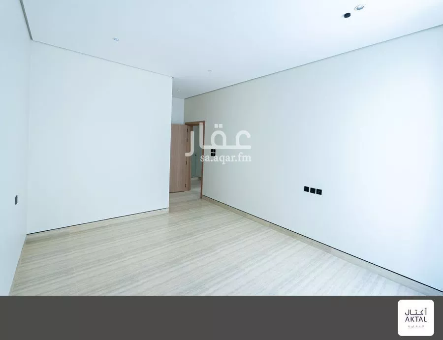 4 bedroom floor in Al Aridh 9