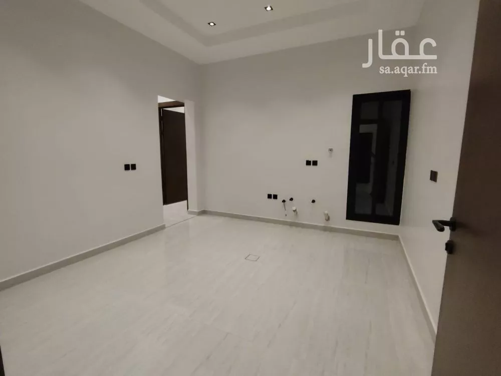 3 bedroom floor in Ash Sharq 8
