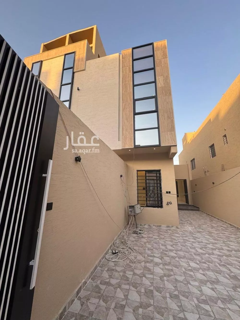 دور 5 غرف في عكاظ 28