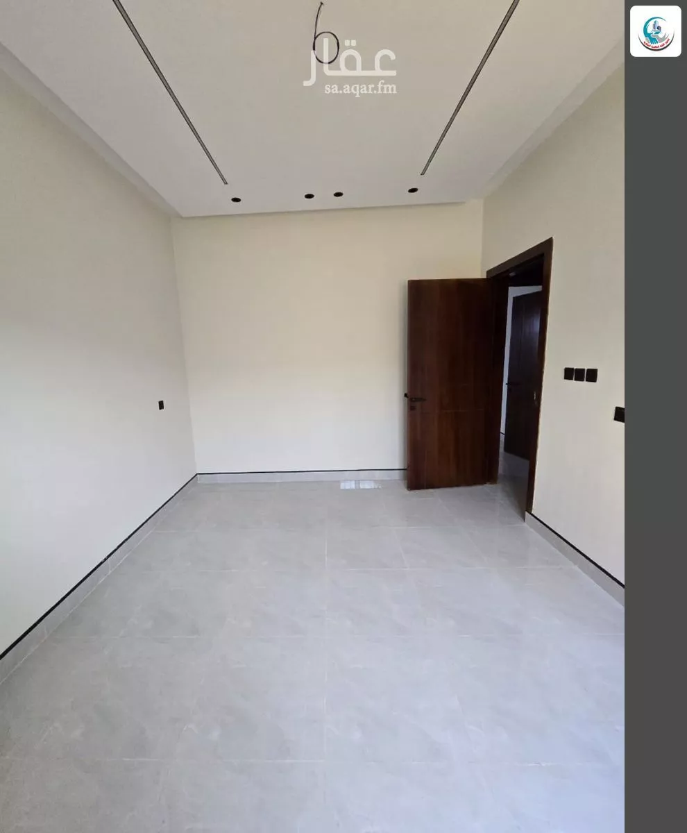 7 bedroom floor in Al Janadriyah 10