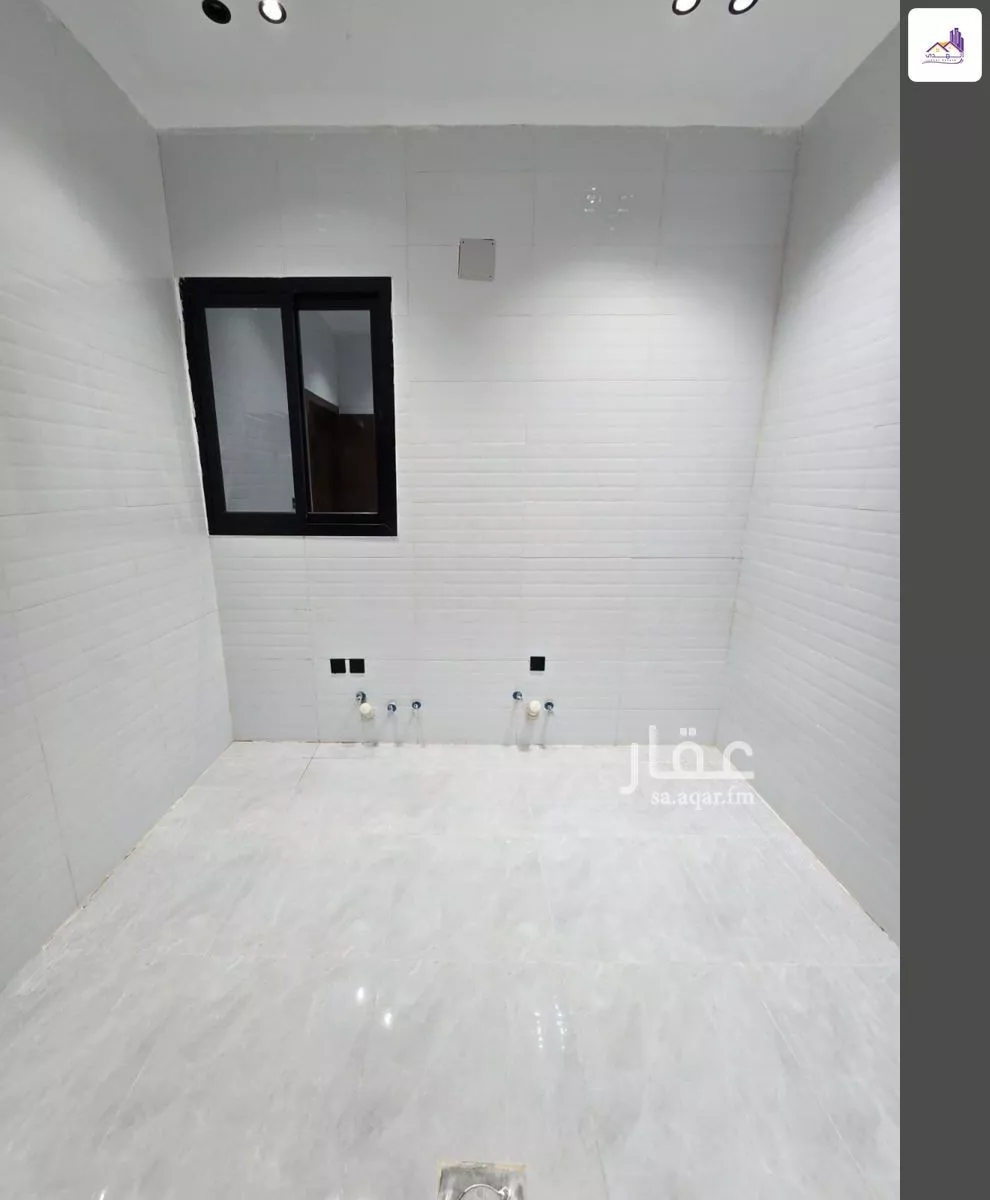 8 bedroom floor in Dahiat Namar 12