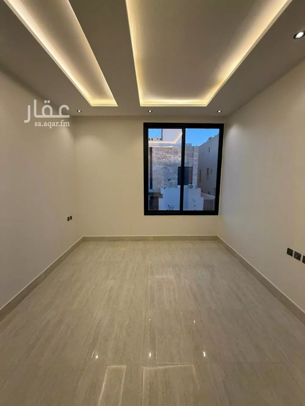 4 bedroom floor in Al Rimal 12