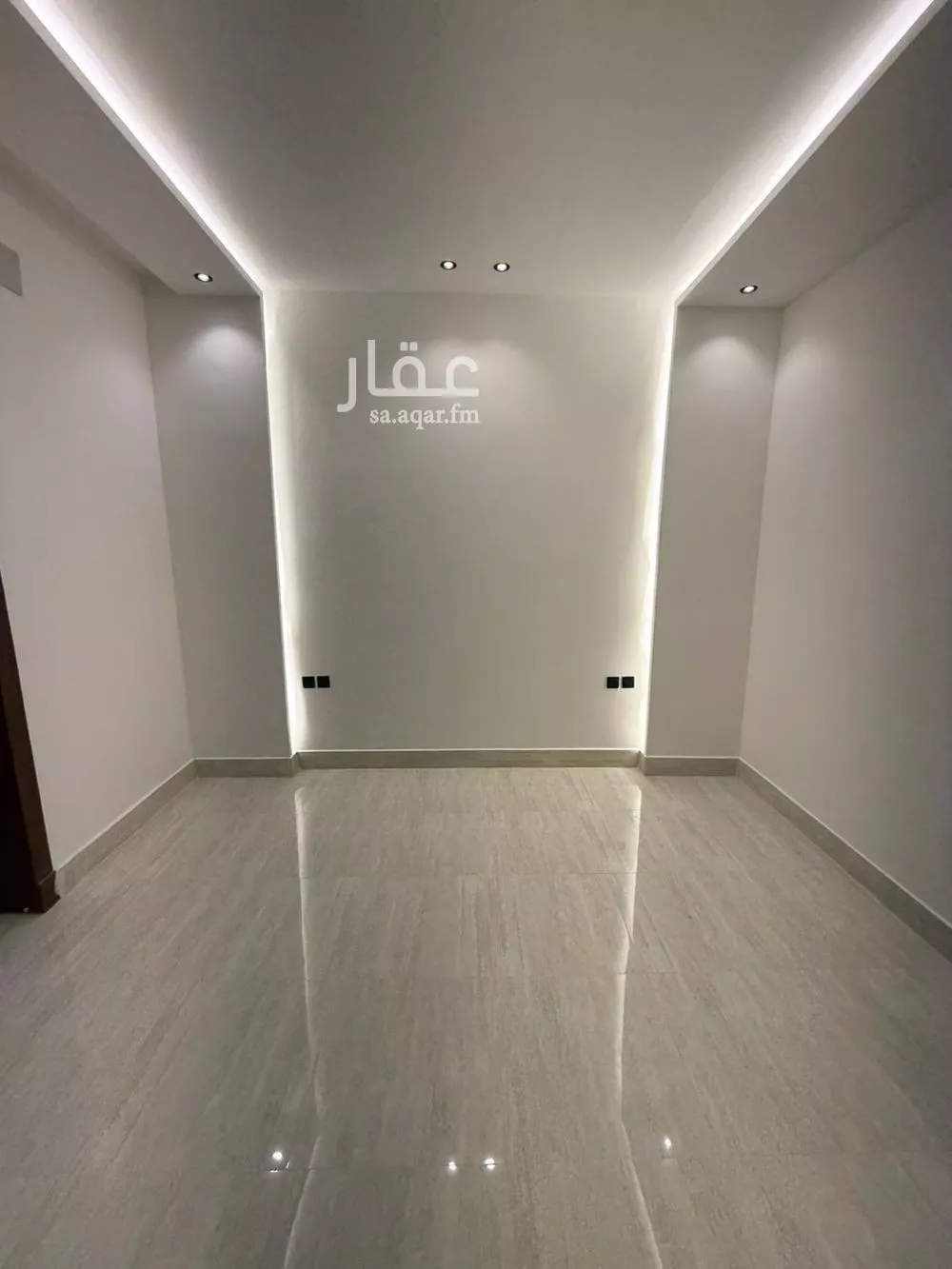4 bedroom floor in Al Rimal 14