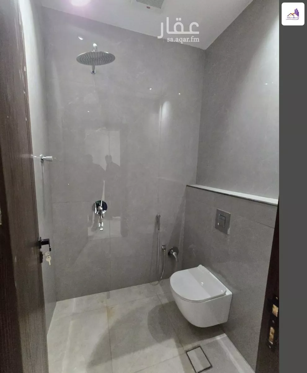5 bedroom floor in Al Munsiyah 12